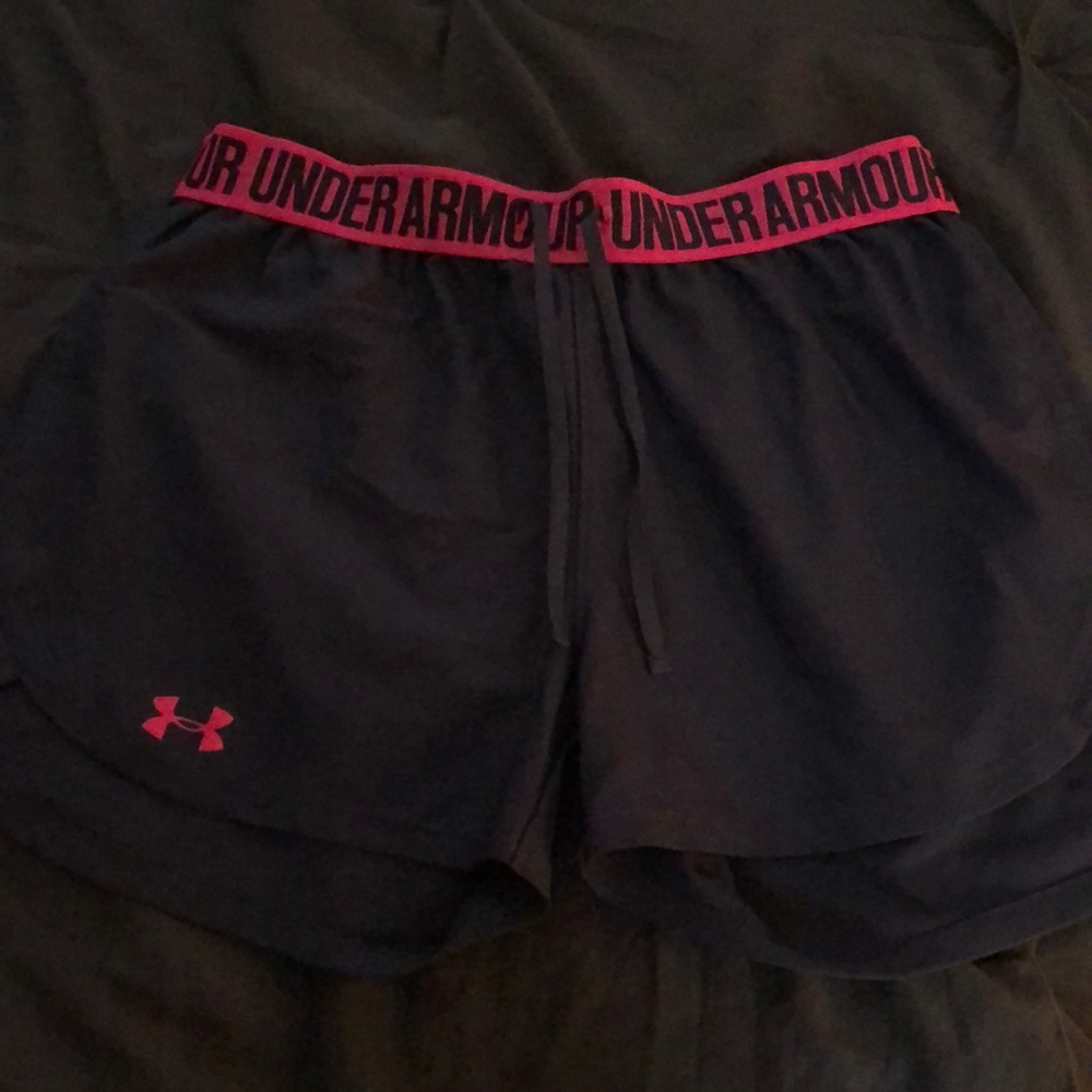 gray and pink shorts